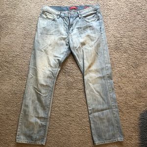 Guess Slim Straight Jeans